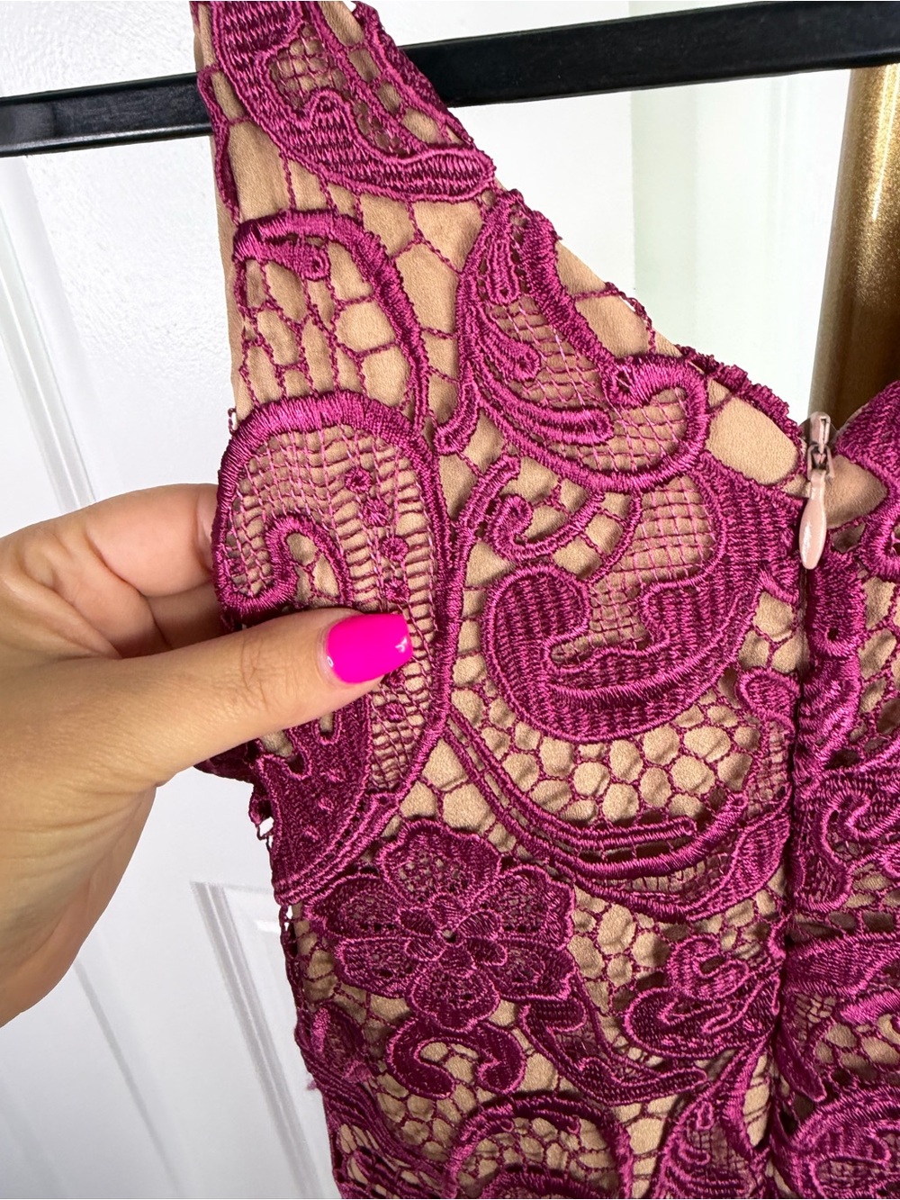 Dress the Population Lace Midi Cocktail Dress XS Plum Floral NWOT Wedding Guest - Picture 10 of 11